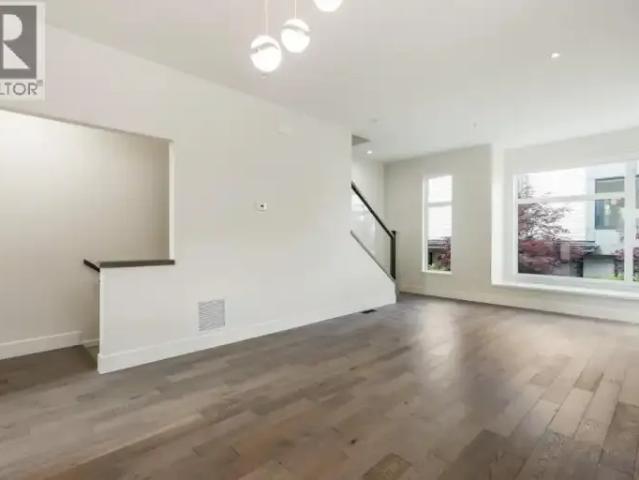 Townhouse for rent in Vancouver, British Columbia