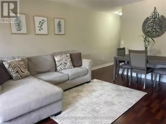 Townhouse for rent in Country Hills, Kitchener