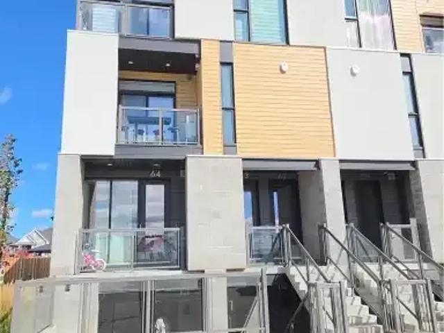 Townhouse for rent in Waterloo, Southwestern Ontario