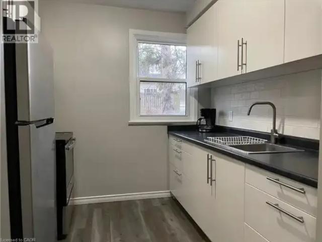 Townhouse for rent in Waterloo, Ontario