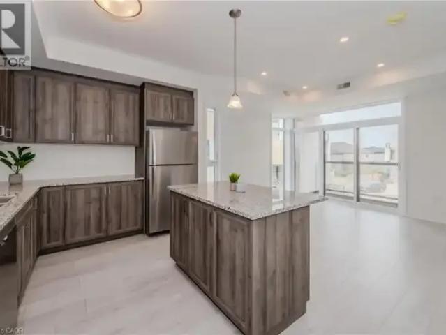 Townhouse for rent in Waterloo, Ontario