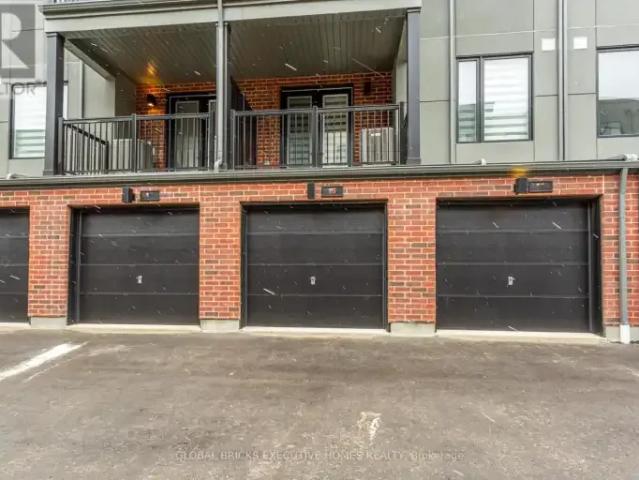 Townhouse for rent in Waterloo, Ontario