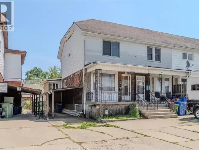 Townhouse for rent in Maidstone, Ontario