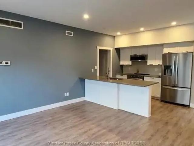 Townhouse for rent in Maidstone, Ontario