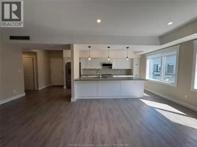 Townhouse for rent in Maidstone, Ontario