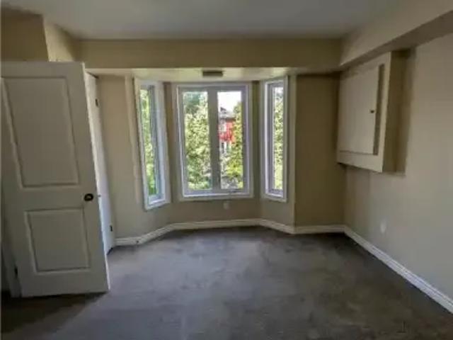 Townhouse for rent in Woodstock, Southwestern Ontario
