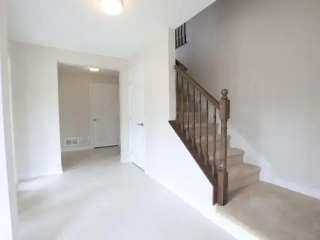 Townhouse for rent in Mulhurst Bay, Ontario