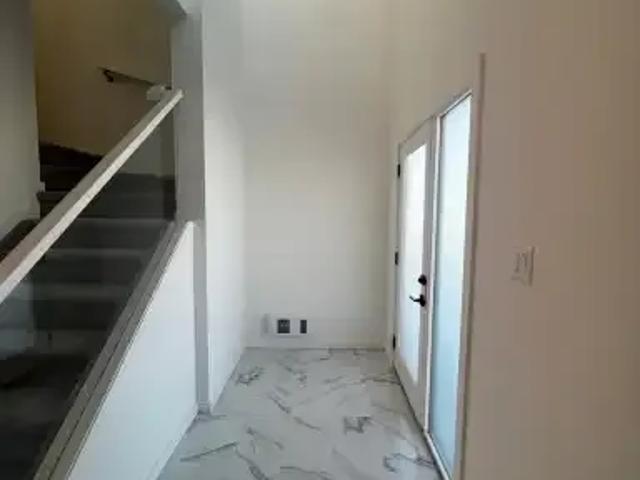 Townhouse for rent in Saint Albert, Alberta