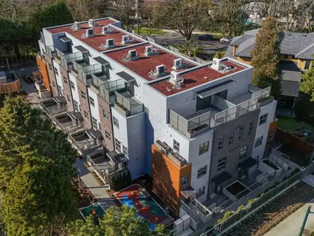 Townhouse for rent in Vancouver, British Columbia