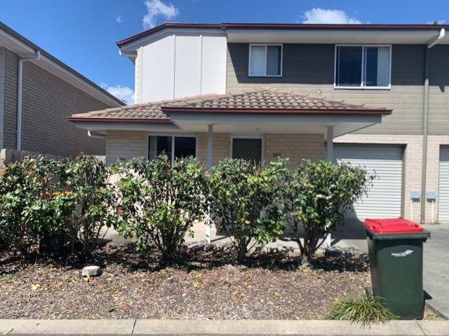 Townhouse for rent in Toombul, Queensland