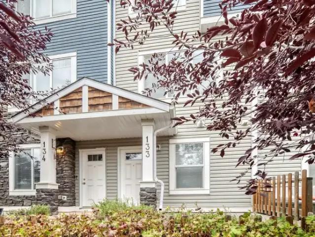 Townhouse for rent in Airdrie, Alberta
