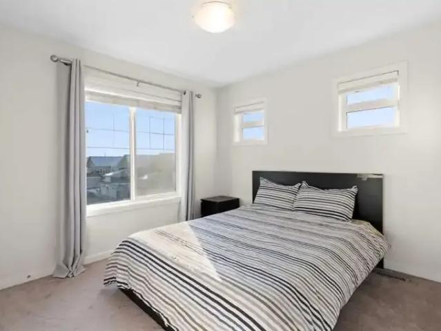 Townhouse for rent in Airdrie, Alberta