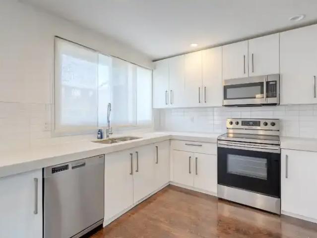 Townhouse for rent in Airdrie, Alberta