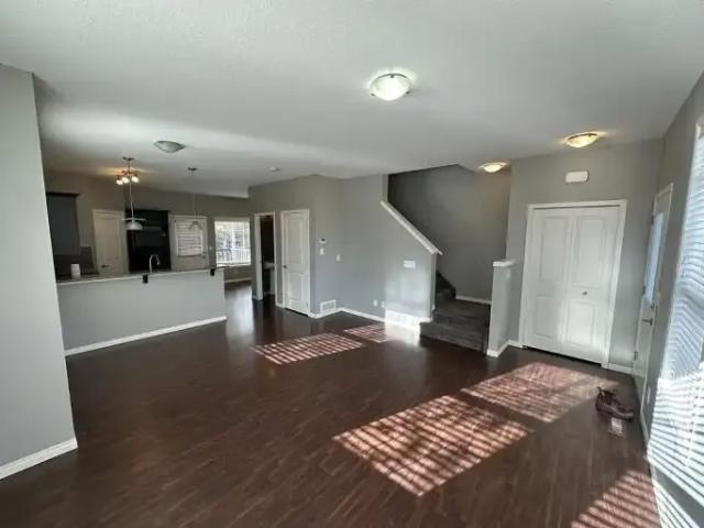 Townhouse for rent in Airdrie, Alberta