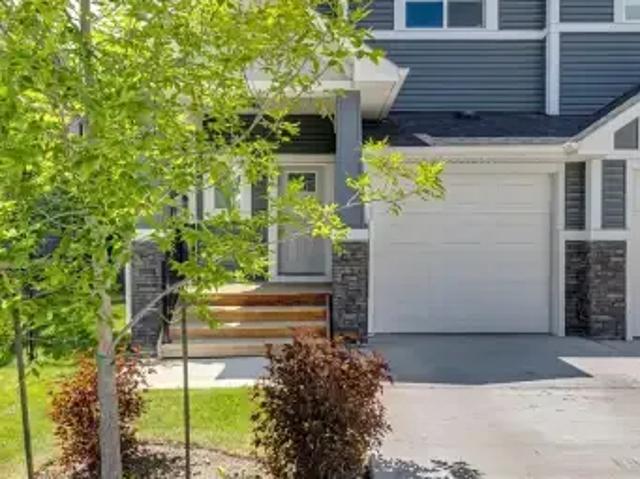 Townhouse for rent in Airdrie, Alberta