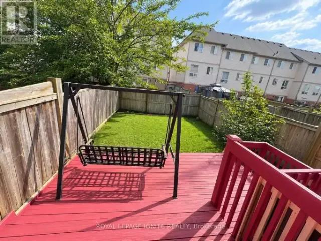 Townhouse for rent in Durham, Ontario
