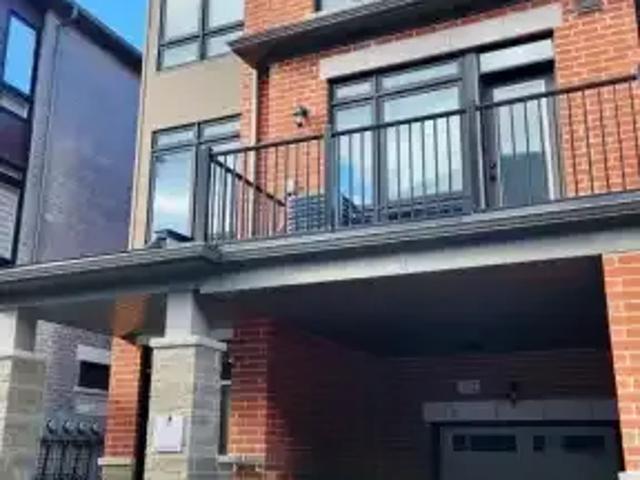 Townhouse for rent in Durham, Ontario