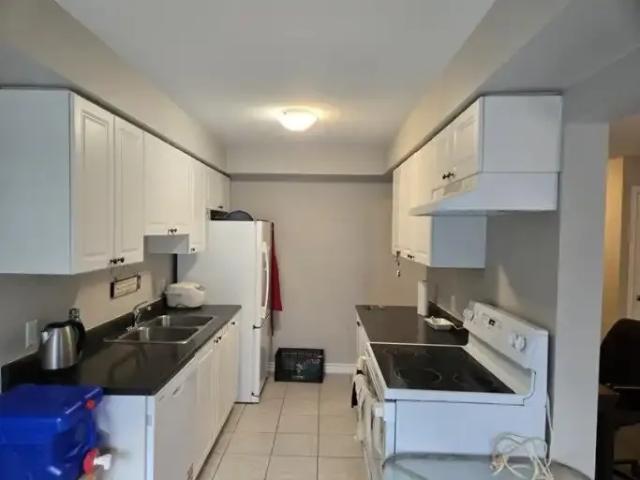 Townhouse for rent in Barrie, Ontario