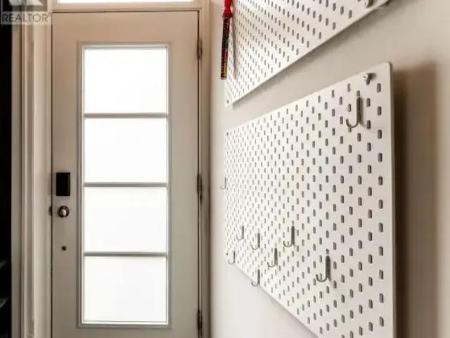 Townhouse for rent in Burlington, Ontario