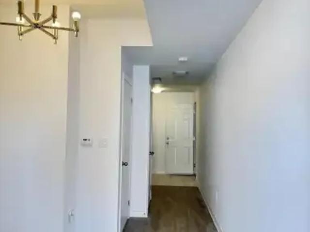 Townhouse for rent in Caledon, Ontario