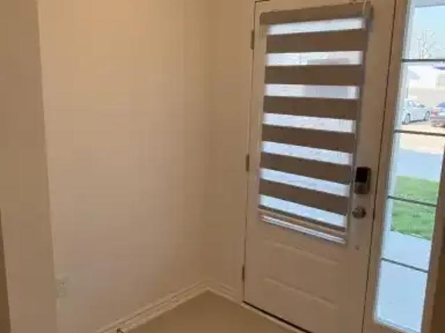 Townhouse for rent in Mulhurst Bay, Ontario