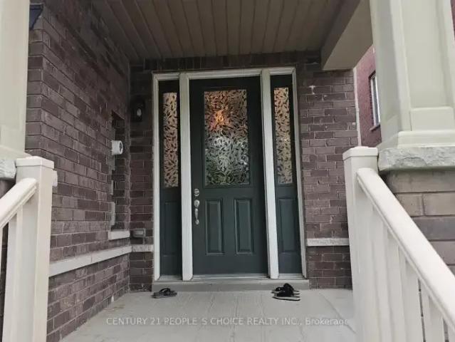 Townhouse for rent in Caledon, Ontario