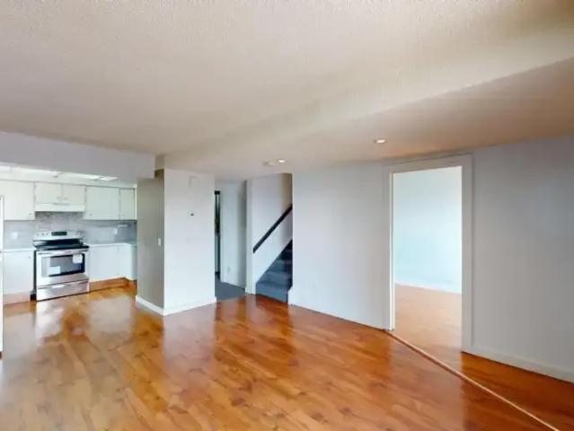 Townhouse for rent in Northwest, Alberta