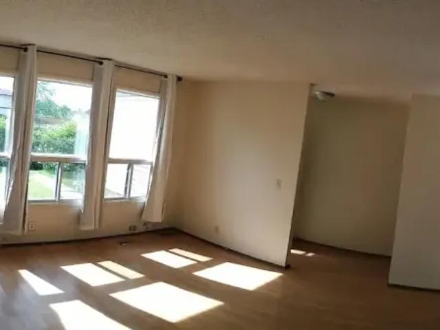 Townhouse for rent in Temple, Calgary