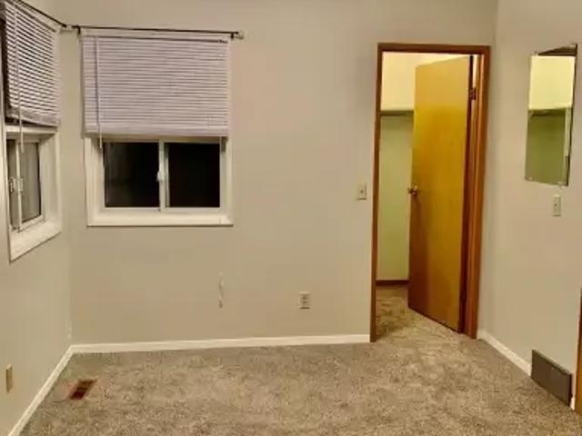 Townhouse for rent in Northwest, Alberta