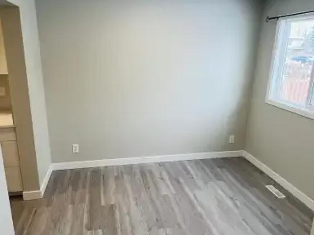 Townhouse for rent in Northwest, Alberta
