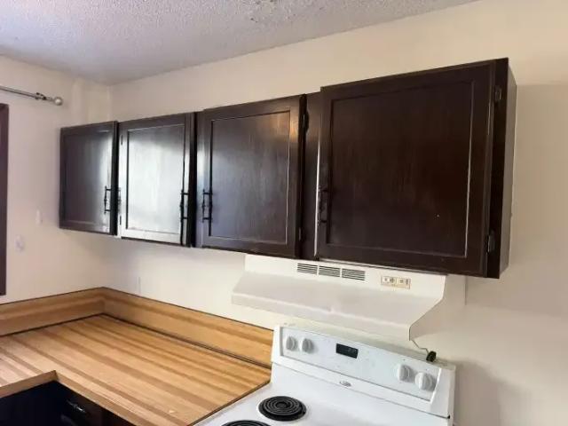 Townhouse for rent in Northwest, Alberta