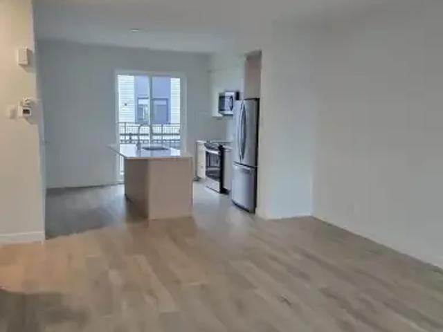 Townhouse for rent in Belmont, Calgary