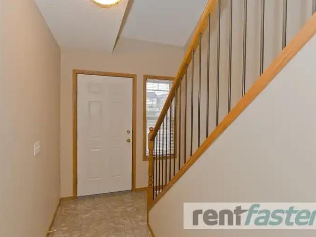 Townhouse for rent in Millrise, Calgary
