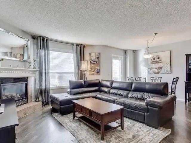 Townhouse for rent in Northwest, Alberta