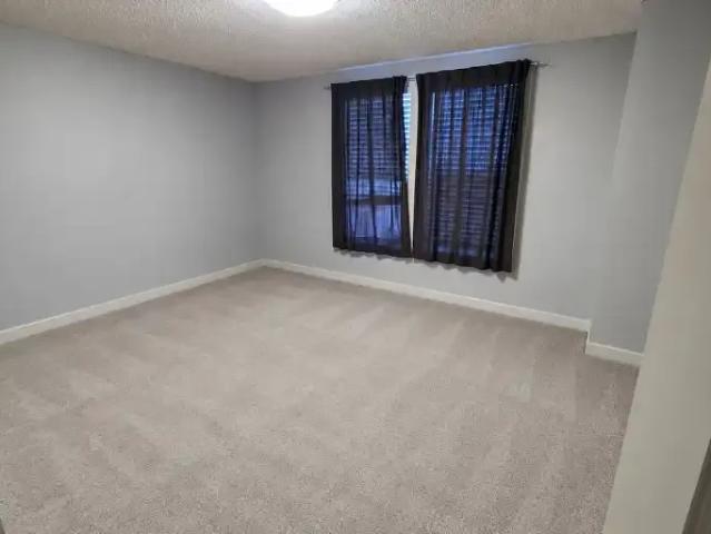 Townhouse for rent in Northwest, Alberta