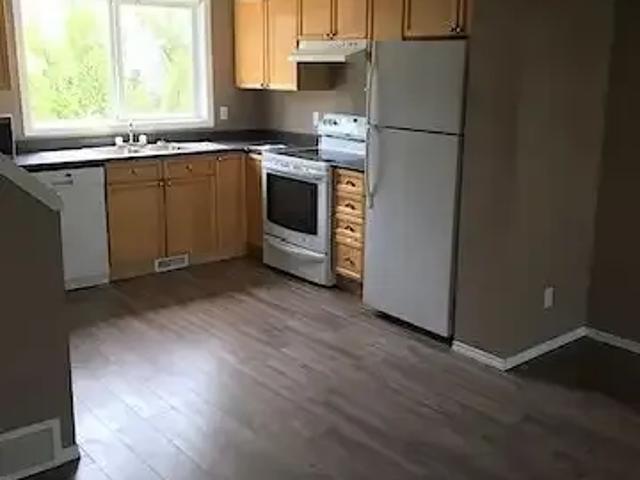 Townhouse for rent in Tuscany, Calgary
