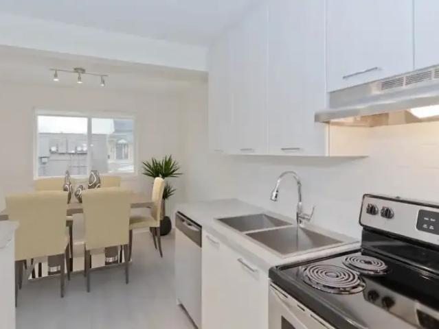 Townhouse for rent in Northwest, Alberta