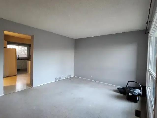 Townhouse for rent in Northwest, Alberta