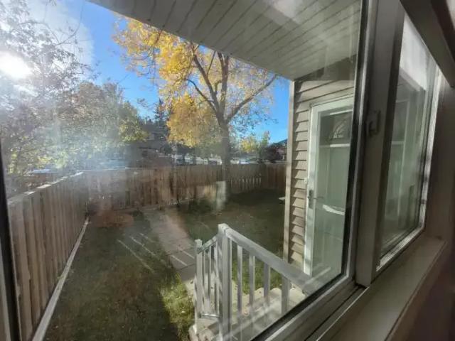 Townhouse for rent in Northwest, Alberta