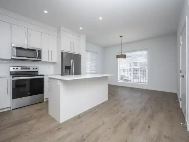 Townhouse for rent in Northwest, Alberta