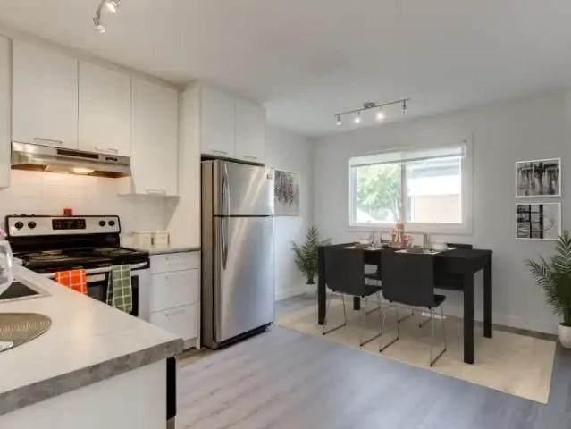 Townhouse for rent in Northwest, Alberta