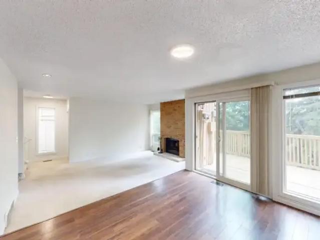 Townhouse for rent in Northwest, Alberta