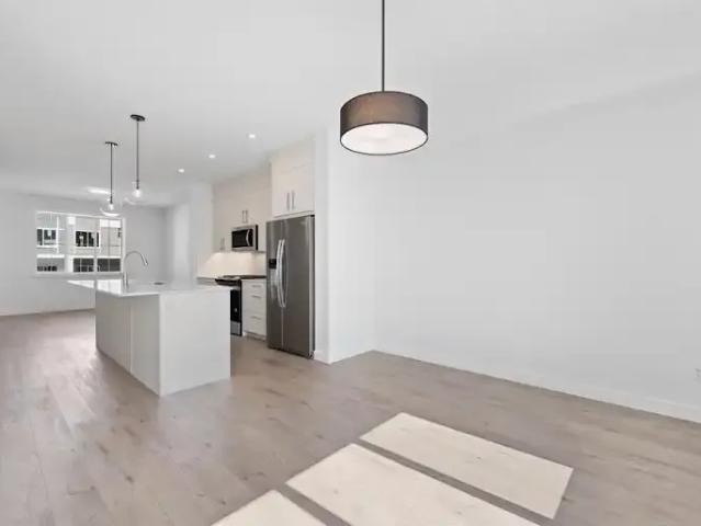 Townhouse for rent in Northwest, Alberta