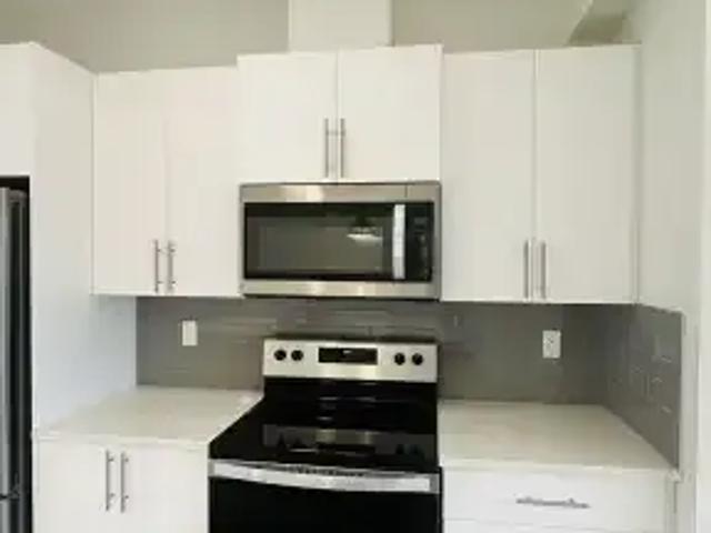 Townhouse for rent in Northwest, Alberta