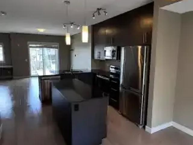 Townhouse for rent in Northwest, Alberta