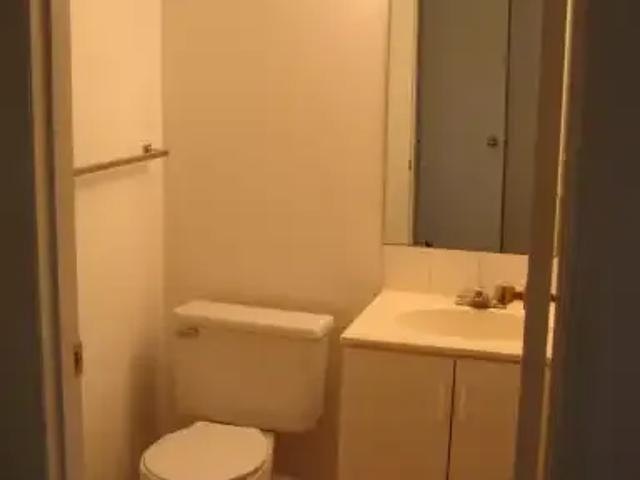 Townhouse for rent in Northwest, Alberta