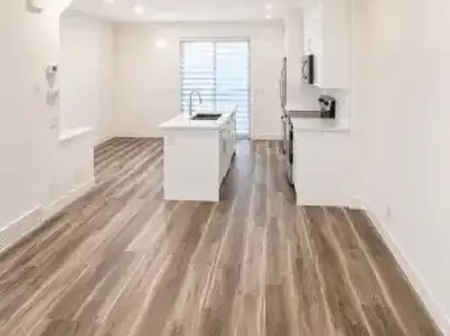Townhouse for rent in Northwest, Alberta