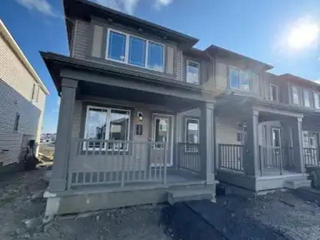 Townhouse for rent in Northwest, Alberta