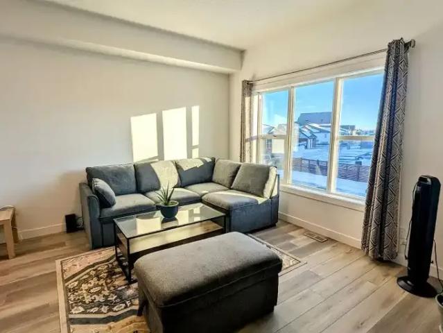 Townhouse for rent in Northwest, Alberta