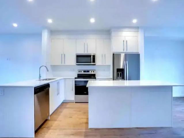 Townhouse for rent in Northwest, Alberta